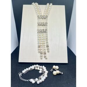 Vintage signed necklace , signed jewelry, vintage jewelry set, Vintage earrings,